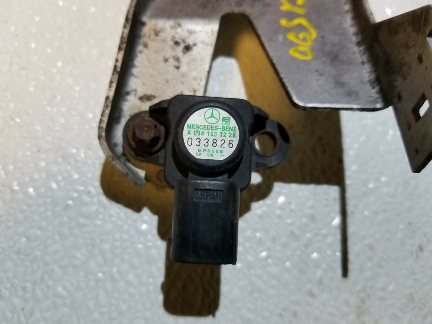 2004 Mercedes CL500 Map Crankshaft Camshaft Sensor OEM