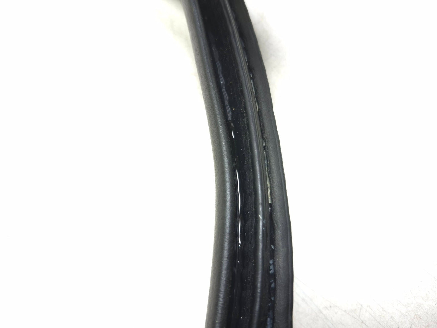 2017 Ford Focus Hatchback Rear Trunk Tailgate Weatherstrip Seal OEM