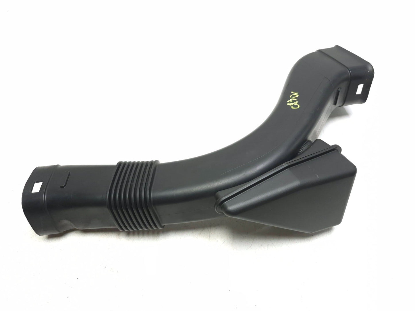 2011 BMW 750li Air Intake Duct Pipe  Left & Right OEM
