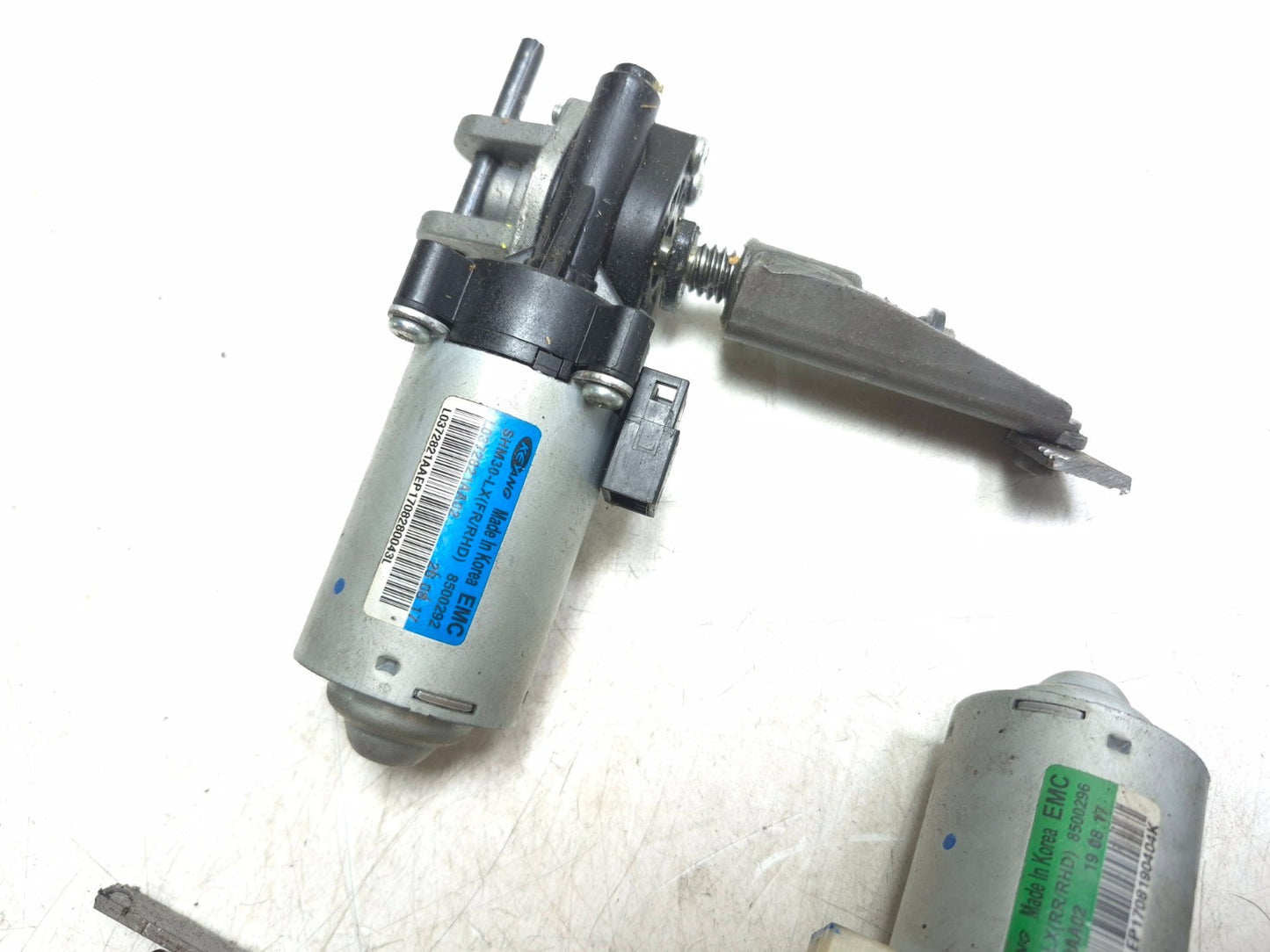 2018 Chrysler 300 Front Seat Adjustment Motor Right Passenger Side 3 Pcs OEM