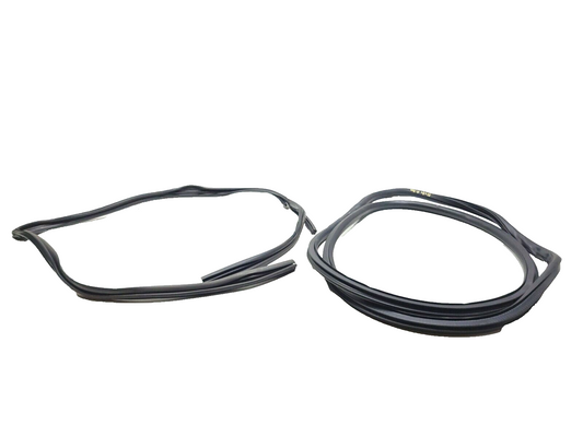 10-15 Chevrolet Equinox Front Door Weatherstrip Seal Passenger Side Right OEM