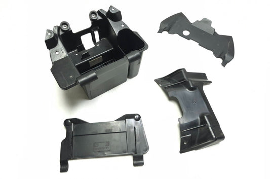 2009 Suzuki Boulevard M109r Vzr1800 Battery Tray & Rear Fender Mudguard Set OEM