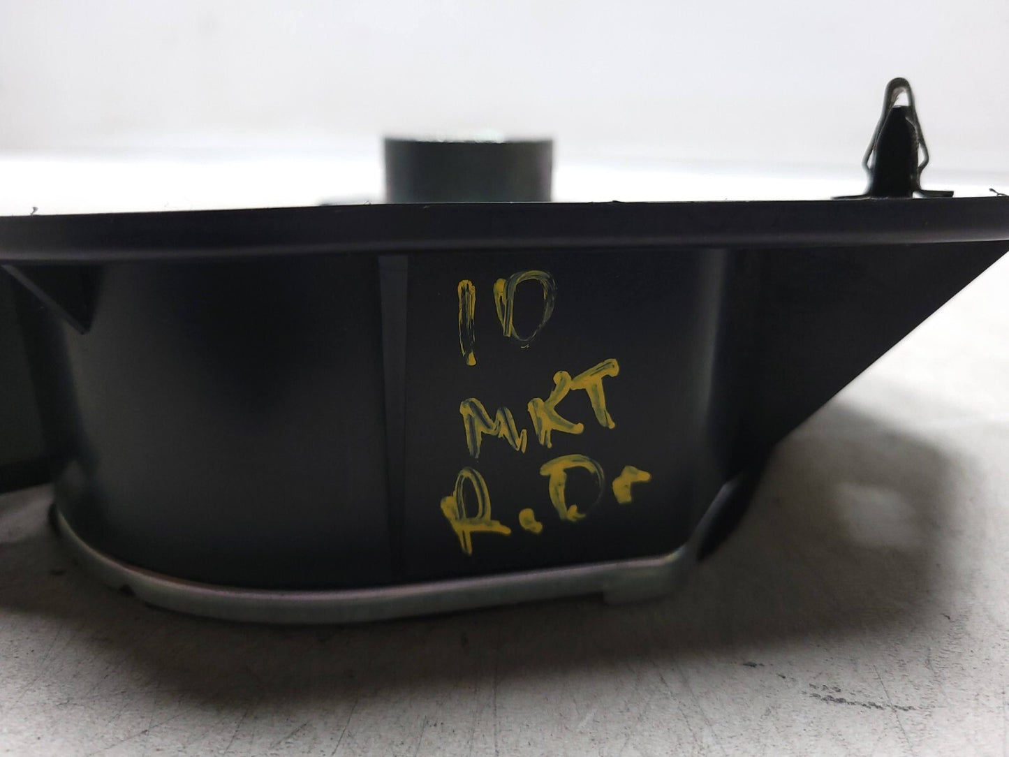 10-19 Lincoln MKT Rear Door Speaker Left & Right Pair OEM