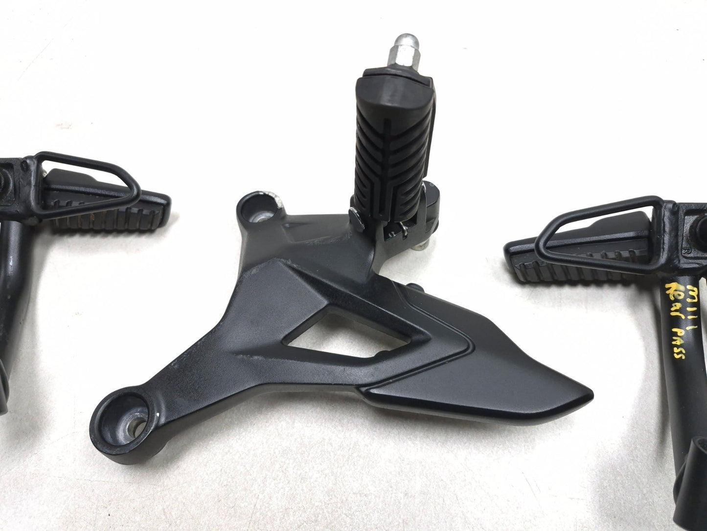 2023 Cf Moto Lifan 300ss Rear Left & Right Footrest & Front Right Footrest OEM