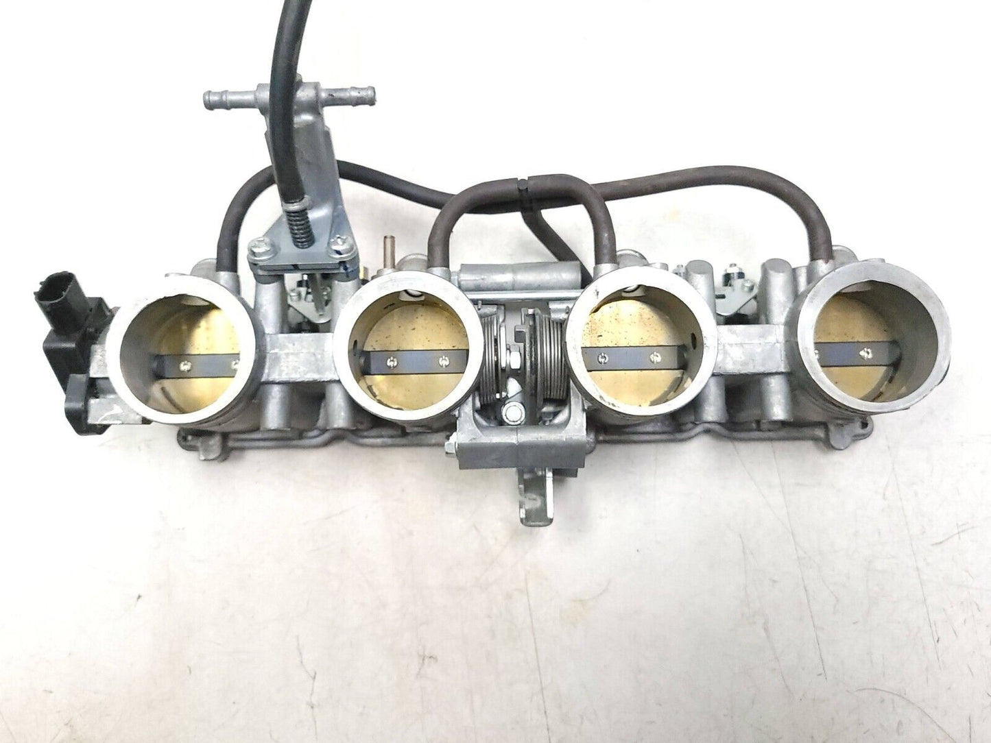 04 05 Honda Cbr 1000rr Throttle Body OEM 12k Miles