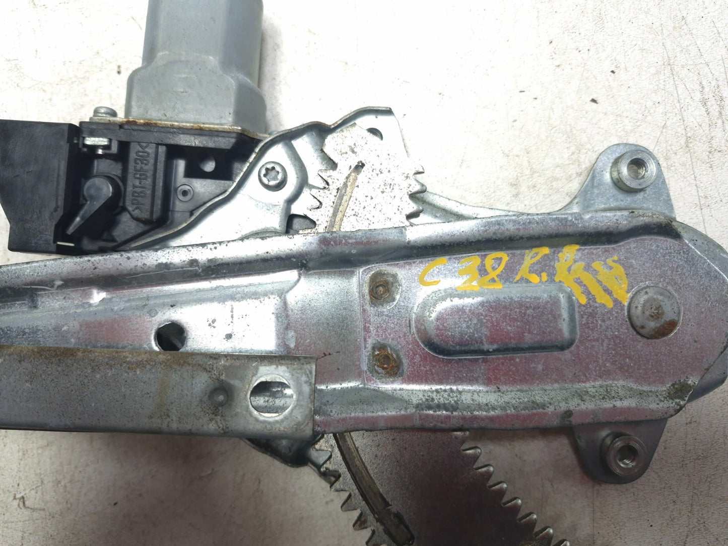 2015 Nissan Juke Window Regulator Motor Rear Passenger Side Right OEM