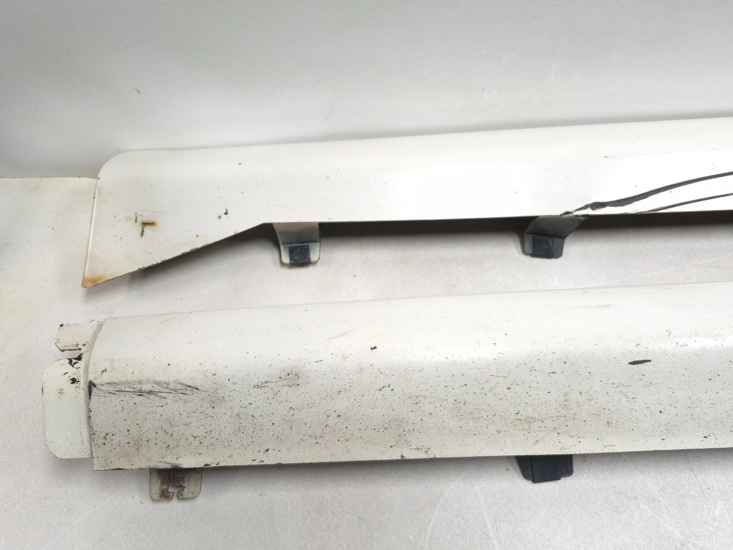 2013 Dodge Grand Caravan Rocker Panel Skirt Molding Pair Oem✅