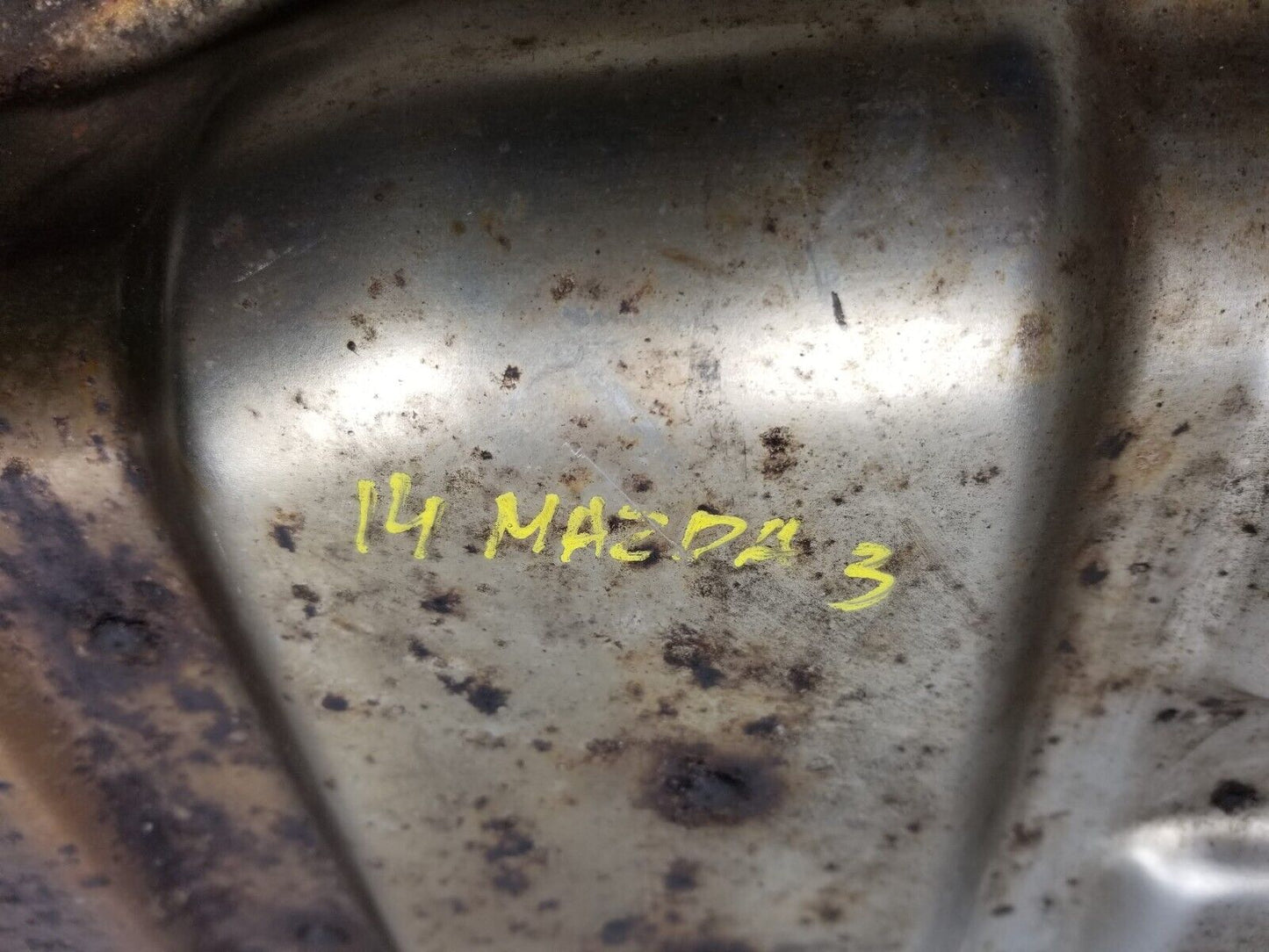 2014 2015 2016 Mazda 3 Rear Exhaust Muffler 2.0l OEM 16k Miles