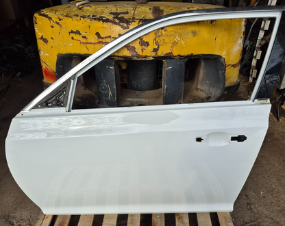 2018 Chrysler 300 Front Door Shell Driver Side Left OEM