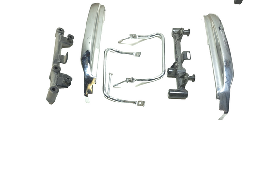 2001 Kawasaki Vulcan 1500 Vn1500 Rear Fender Strut & Frame Bracket 6 Pcs OEM
