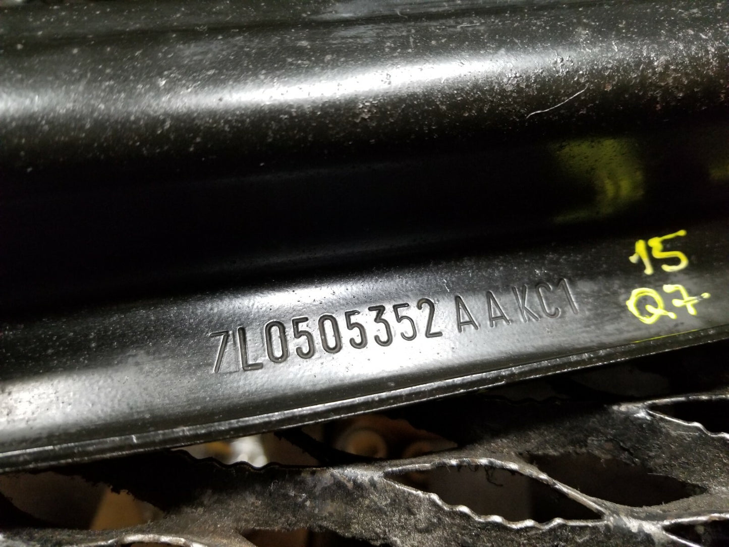 2015 Audi Q7 Rear Lower Control Arm  Right Passenger Side OEM
