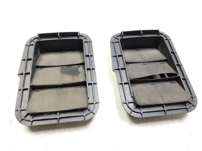 08 - 15 Scion Xb Rear Outer Quarter Panel Vent 62940-16060 2pcs OEM