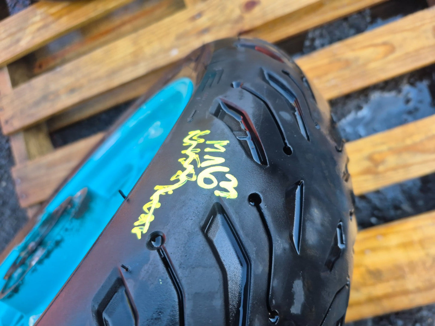2024 Yamaha R3 Yzfr3 Wheel Rim W/tire Michelin Front & Rear Pair OEM