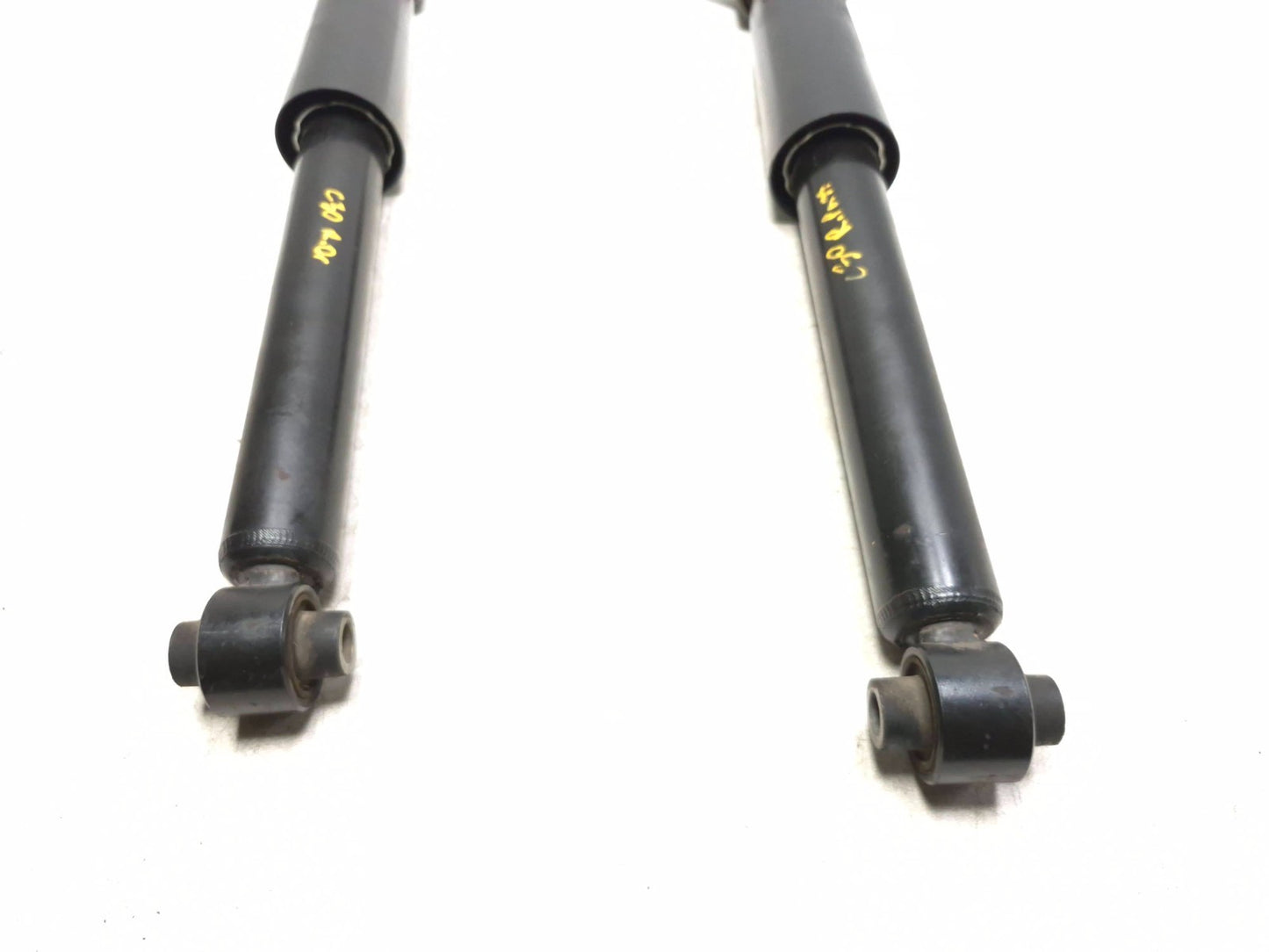 2013 Hyundai Genesis Coupe Rear Shock Strut Absorber Pair OEM