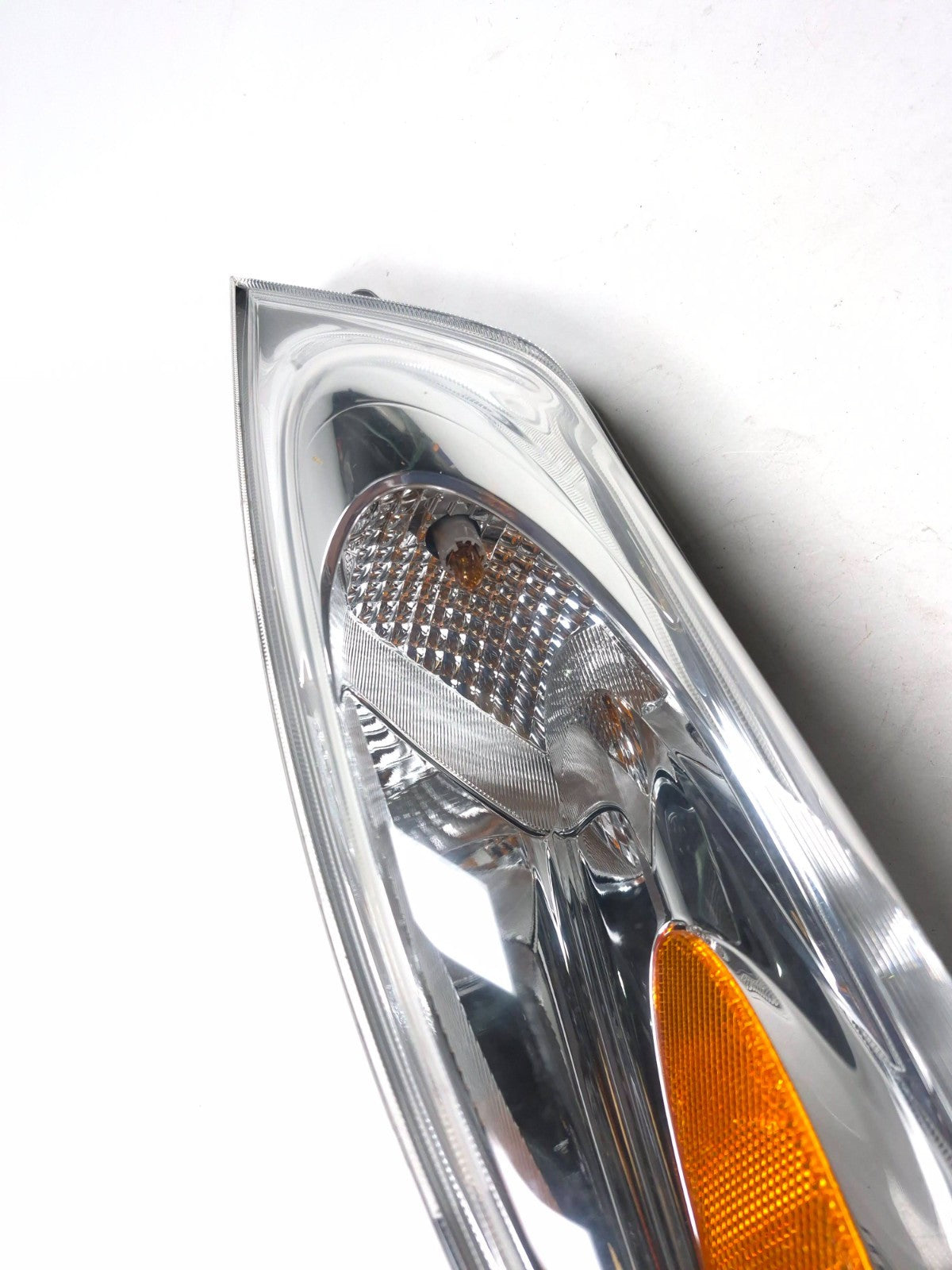 2011 Nissan Juke Signal Lamp Front Passenger Side Right OEM