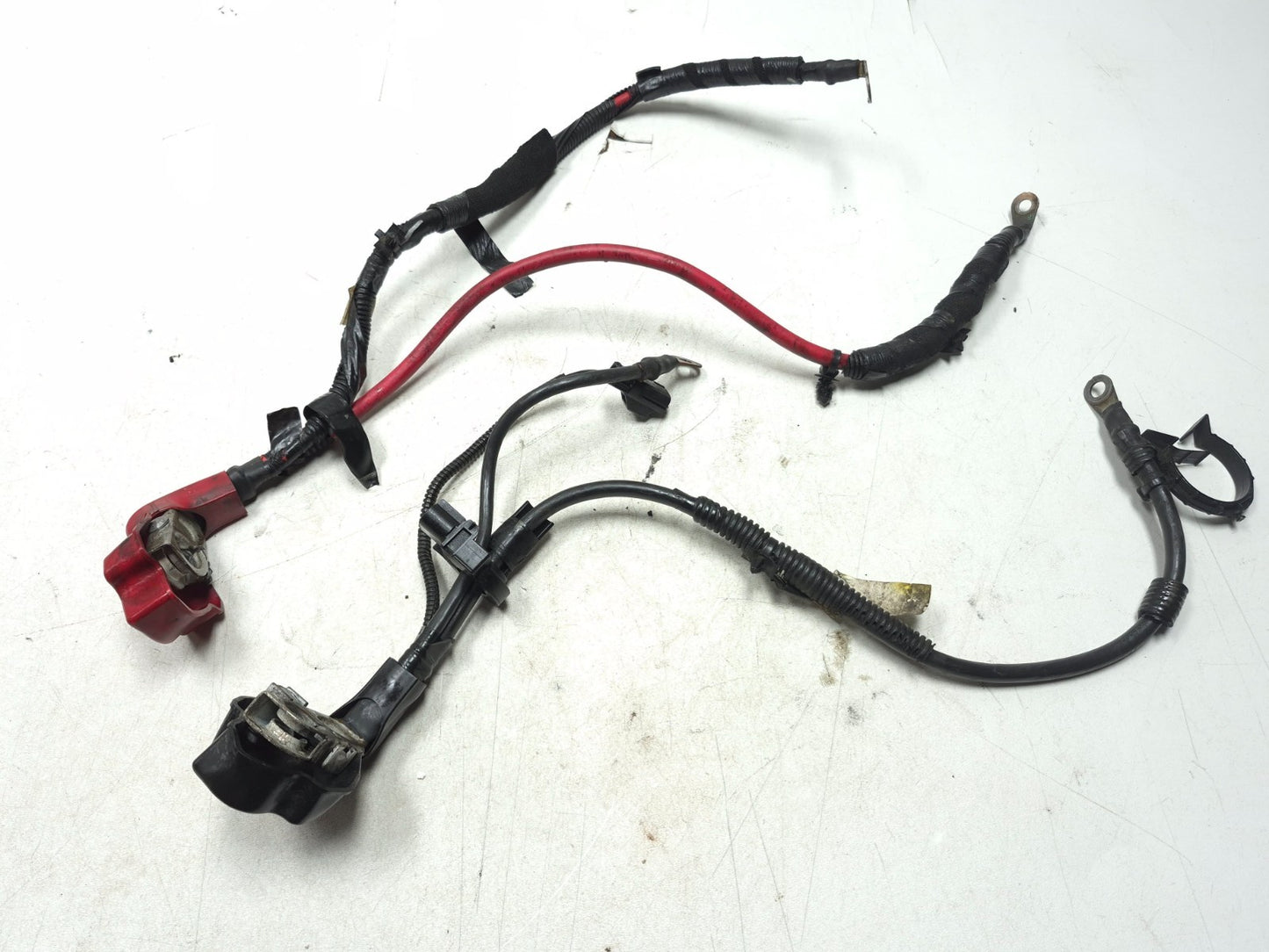 2011 GMC Terrain 2.4l Battery Cable Positive & Negative Pair OEM