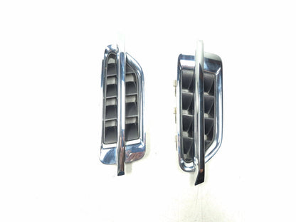 2013 Cadillac Escalade Front Fender Vent Grille Left & Right OEM