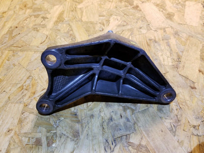 02-08 Jaguar X-type Automatic Transmission Mount Bracket Support 3.0l OEM 86k