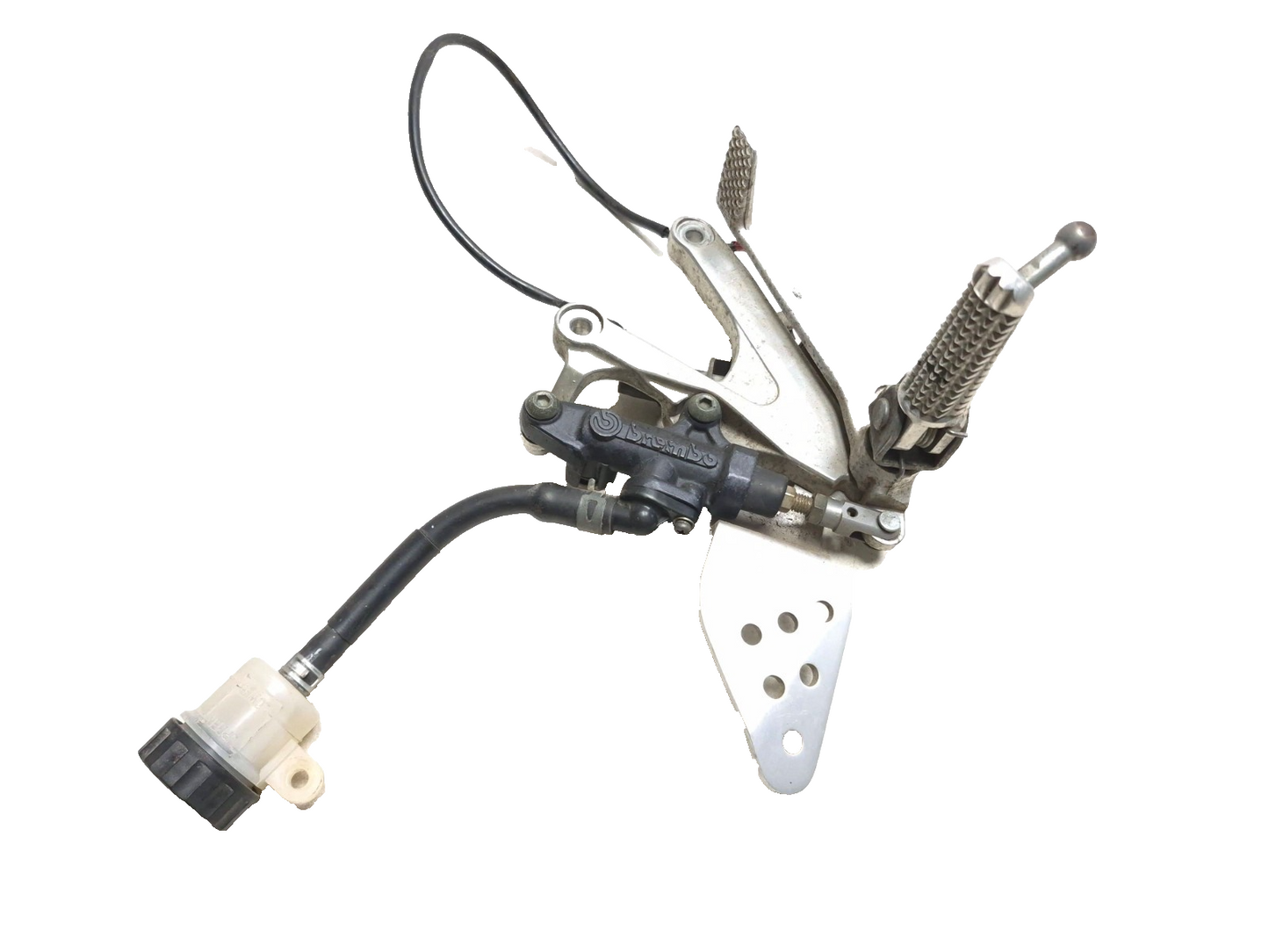 2002 Yamaha Yzf-r6 Rear Brake Master Cylinder & Right Footrest W/brake Pedal OEM