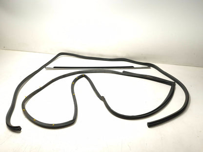 2012 Hyundai Sonata Rear Door Weatherstrip Seal Passenger Side Right 3pcs OEM