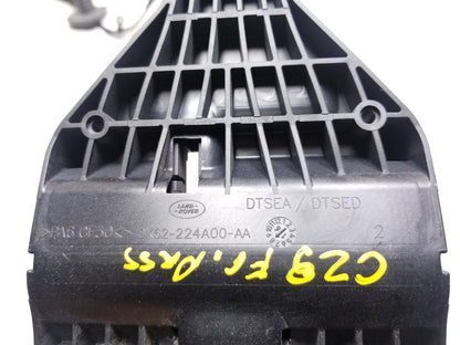 Jaguar Xe 2017 Front Passenger Side Right Exterior Door Handle OEM