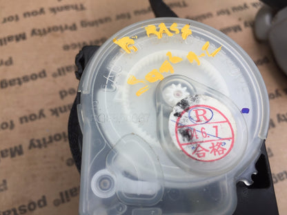 04 05 06 Saab 9-2x 92x   Rear Seat Belt Retractor Right Passenger Side OEM