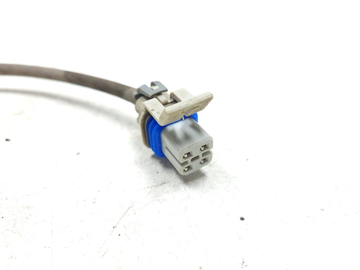 2010 - 2014 Chevrolet Suburban Sensor Oxygen OEM