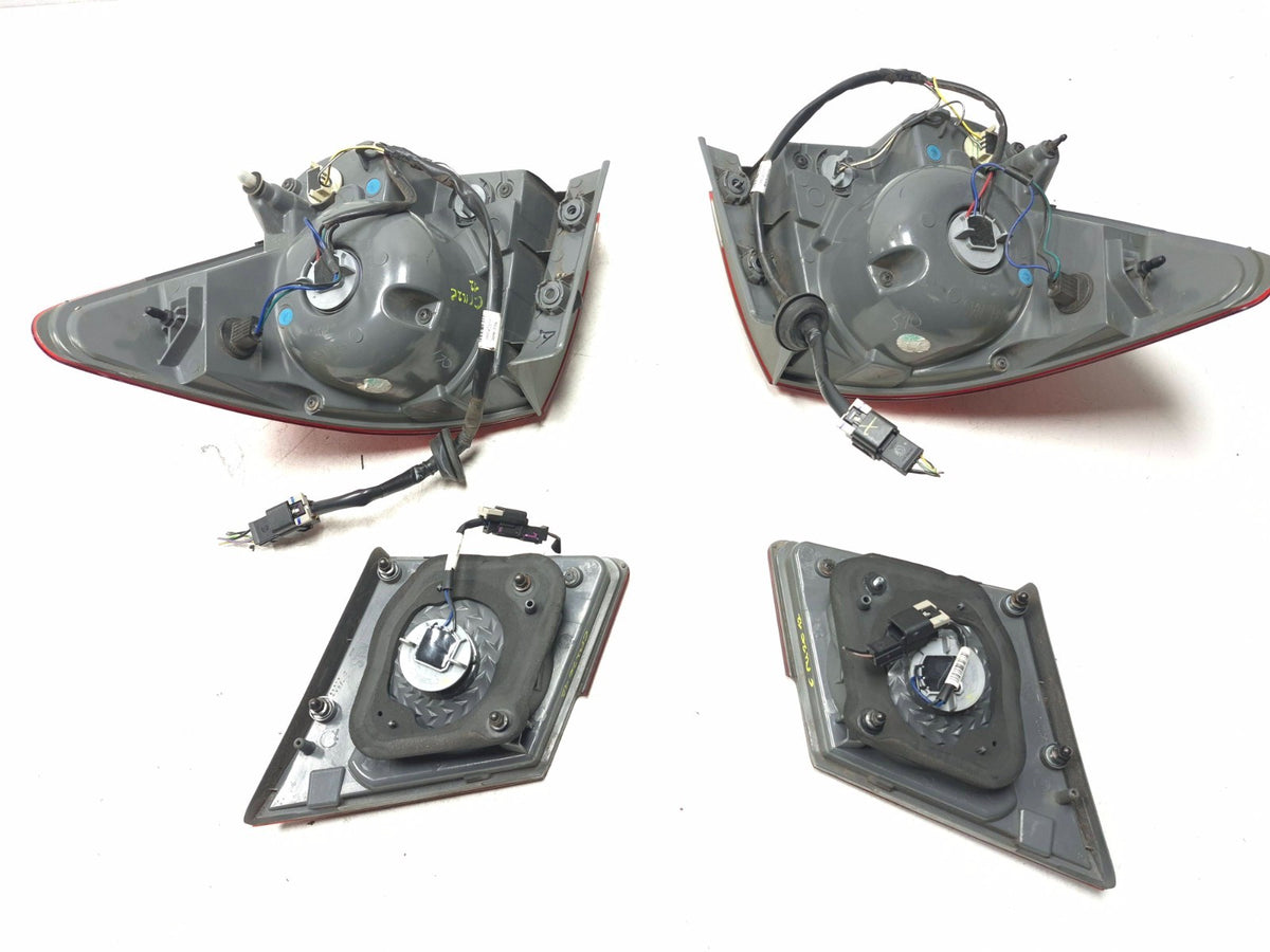 2011-2016 Chevrolet Cruze Rear Tail Light Left & Right 4 Pcs OEM