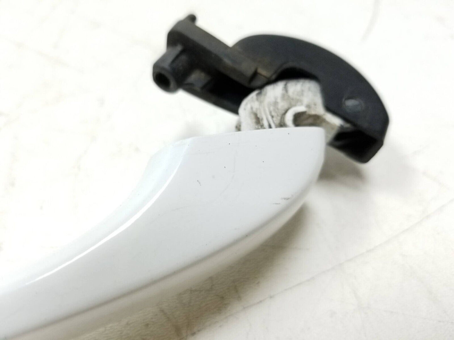 2011-2014 Chrysler 200 Sedan Exterior Door Handle Rear Passenger Side Right OEM