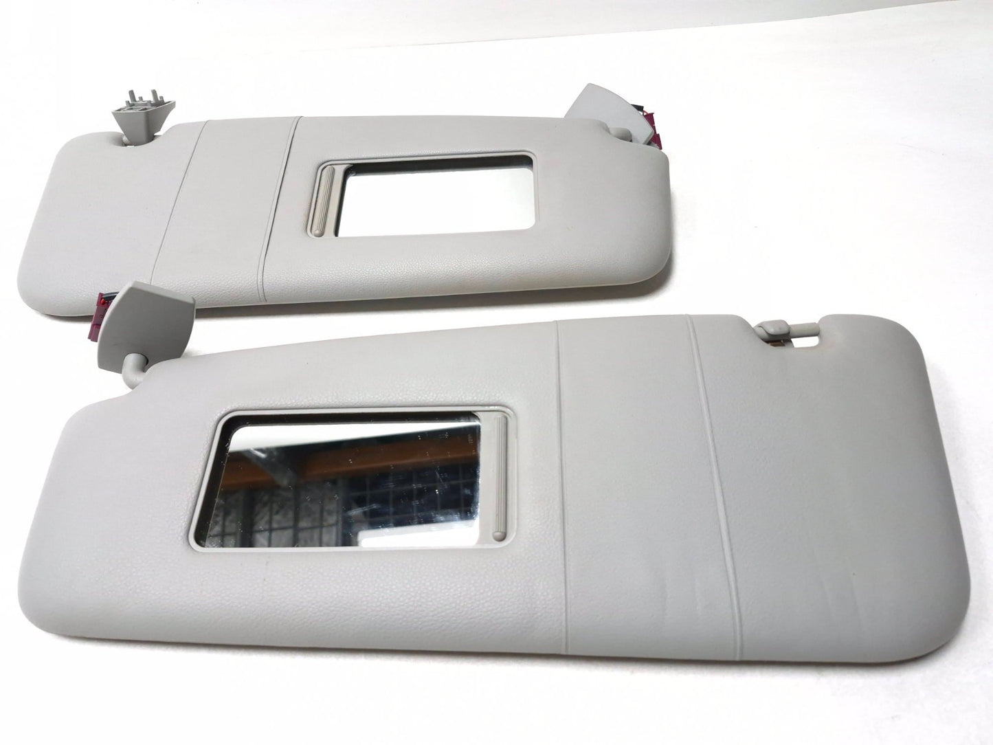 2007 BMW 530i E60 Sun Visor Left & Right OEM