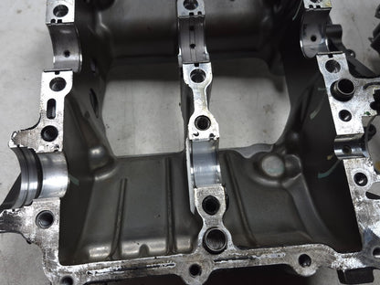 2023 Kawasaki Ninja 400 Ex400 Engine Motor Crankcase Pair OEM
