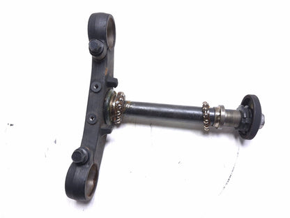 2016 Yamaha Yzf R3 Front Fork Clamp Lower Triple Tree OEM