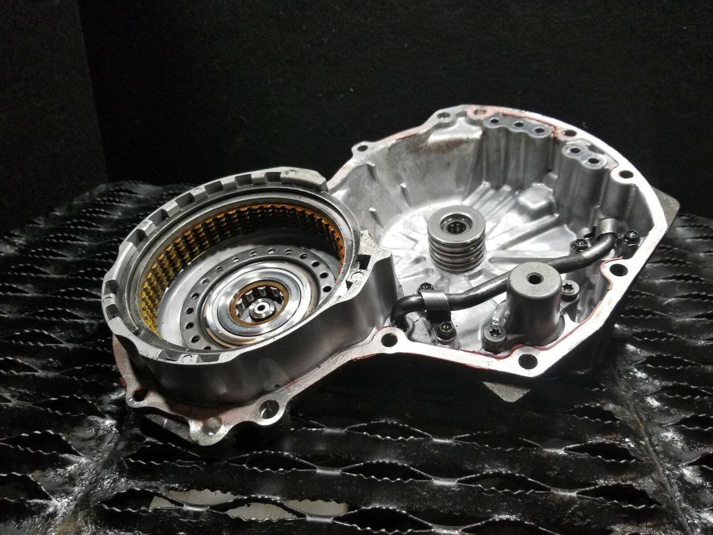 2007 Saab 9-5 2.3t Automatic Transmission Shell Case Cover OEM