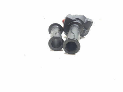 2025 Yamaha Xsr900 Right Handlebar Switch & Left Grip Pair OEM