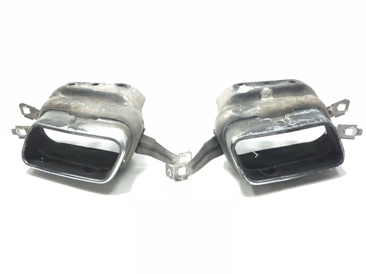 2011 BMW 750li Rear Exhaust Muffler Pipe Tip Left & Right Pair OEM