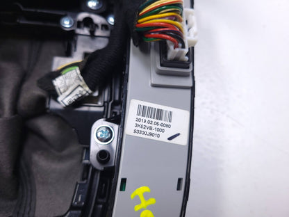 2019 Hyundai Kona Shifter Lever Cover W/ Boot & Knob OEM