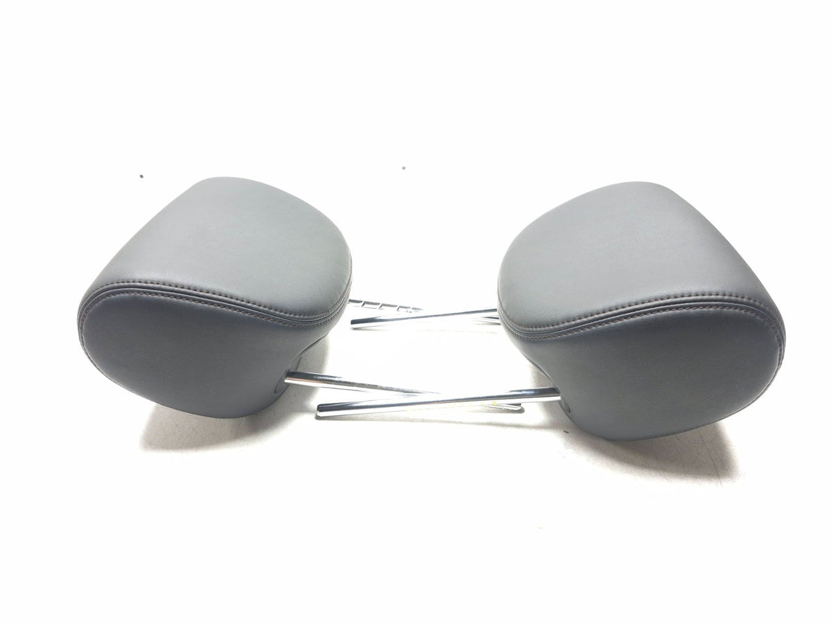 2009 Infiniti Fx35 Front Seat Headrest Left & Right OEM