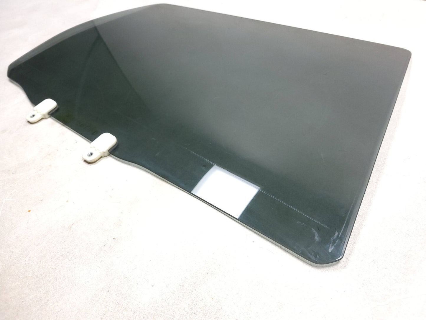 2009 Mitsubishi Outlander Rear Door Window Glass Passenger Side Right OEM