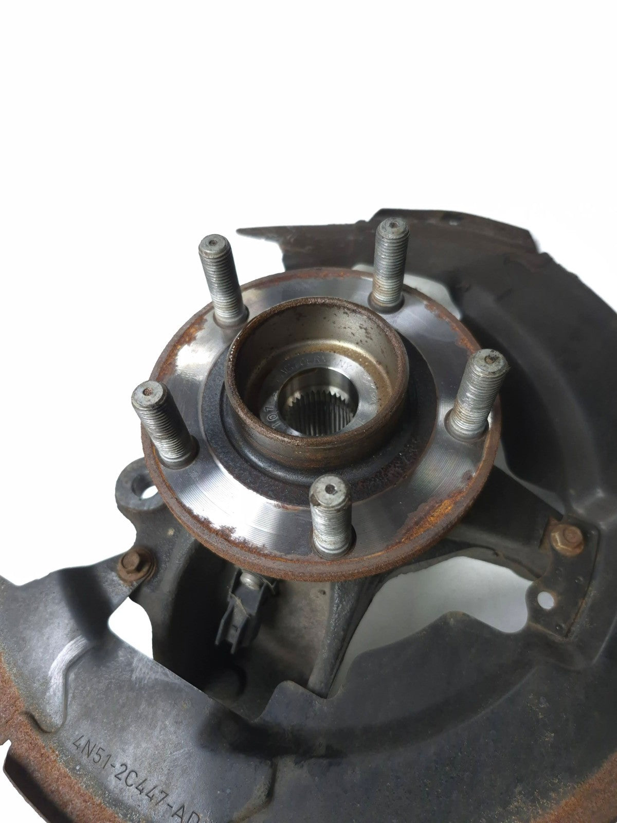 2012 Volvo C30 Front Spindle Knuckle Wheel Hub Passenger Side Right OEM