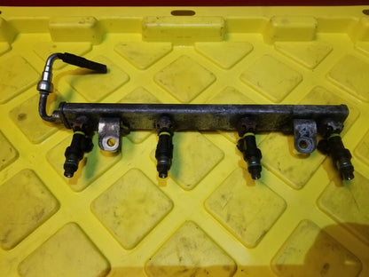 07 - 12 Nissan Sentra Fuel Rail W/ Injectors 2.0l OEM