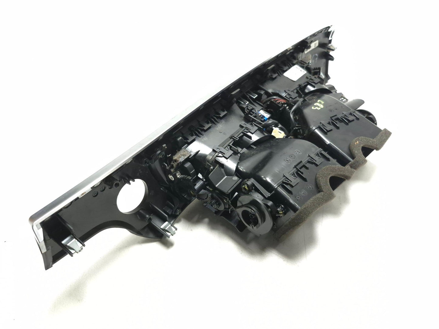 2011 BMW 750li Dashboard Center Air Vent W/ Trim OEM