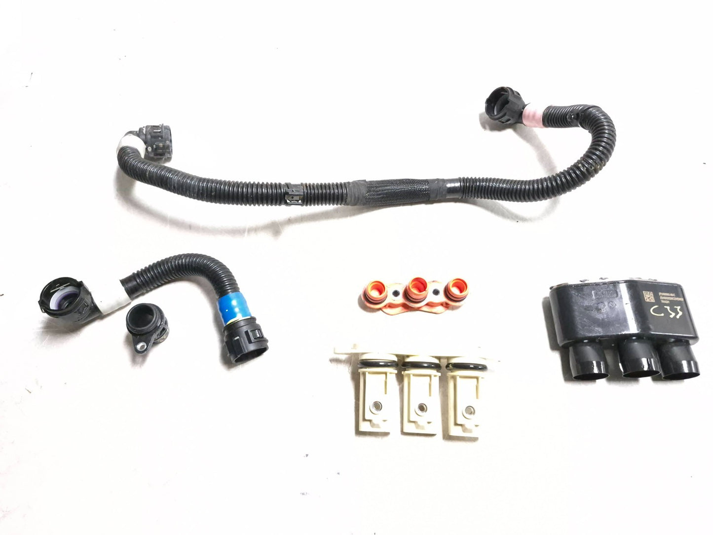 2021 Tesla Model 3 Front Drive Motor Inverter Plug Connector W/ Cooling Hose OEM