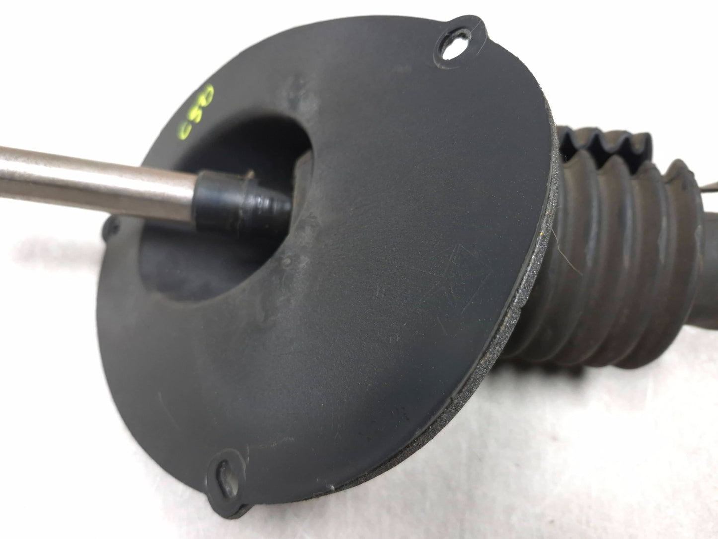 2013 Dodge Grand Caravan Lower Steering Shaft W/ Boot Oem✅