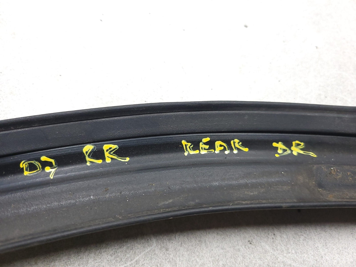 2007 Range Rover Rear Door Molding & Weatherstrip Seal Driver Side Left Set OEM