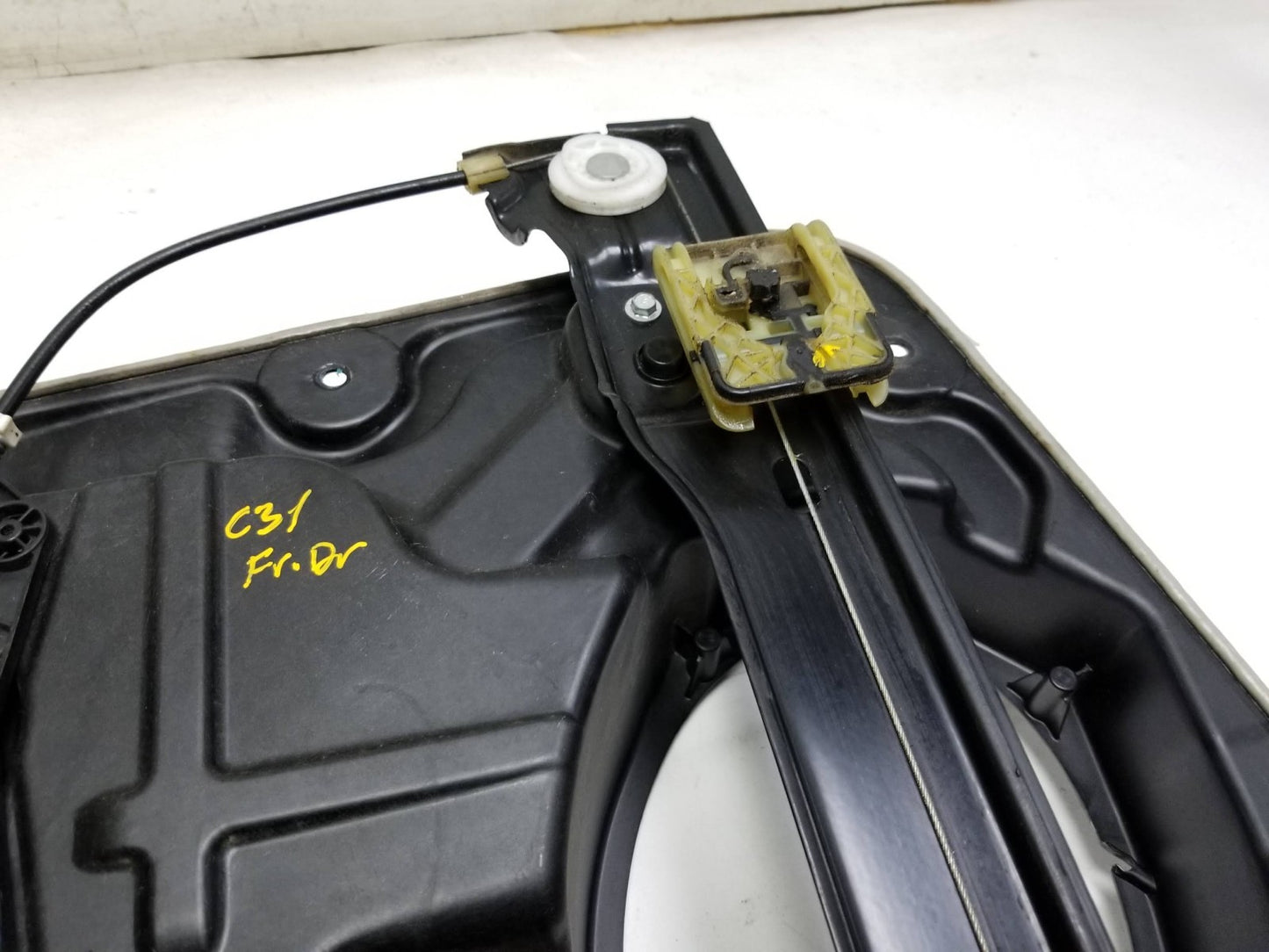2011 - 2022 Jeep Grand Cherokee Window Regulator Front Driver Side Left OEM