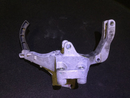2013 13  Dodge Dart 1.4l AC Compressor And Alternator Engine Bracket OEM 4k