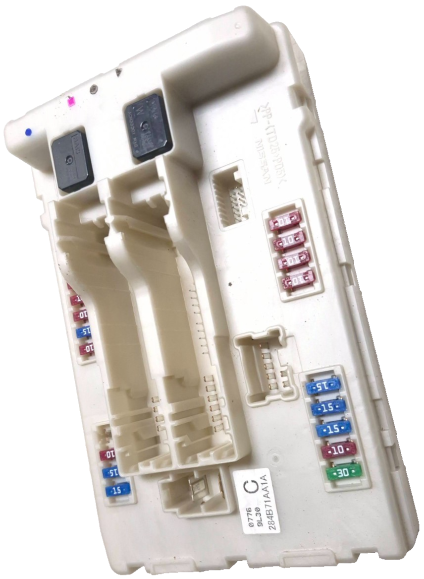 2010 Nissan Maxima Sv Ipdm Module Fuse Box OEM