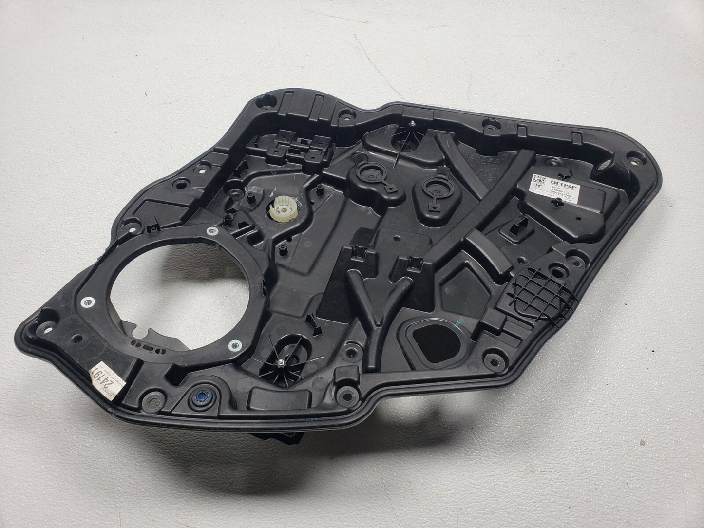 2019 Alfa Romeo Giulia Rear Passenger Door Window Regulator Panel OEM