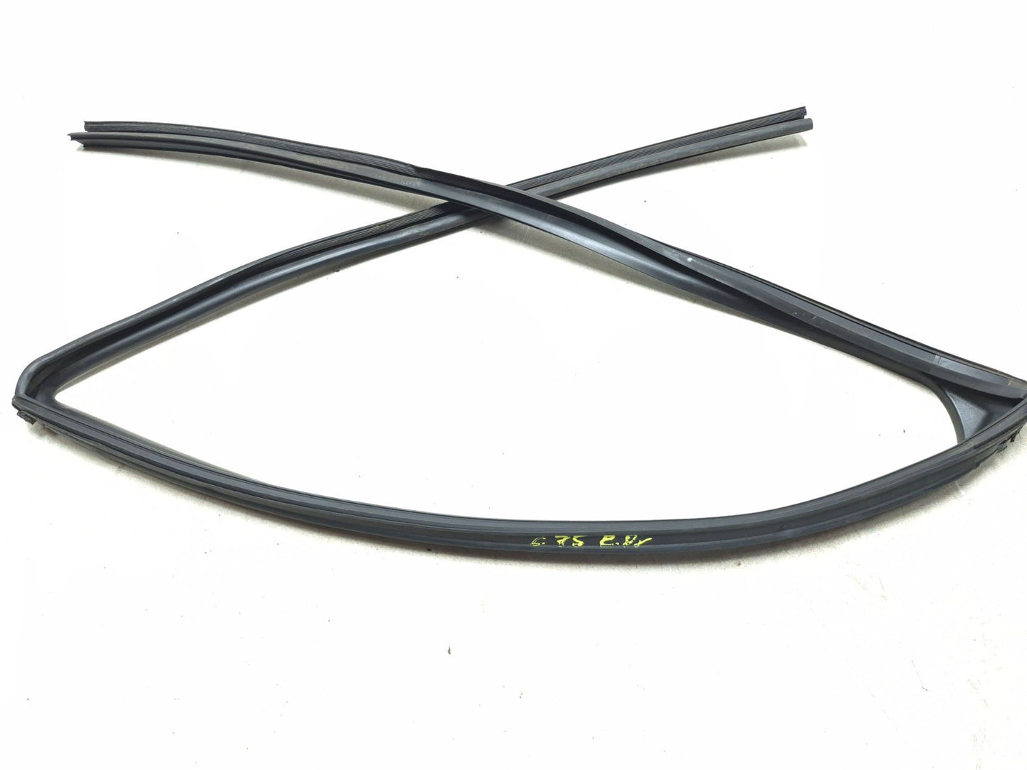 2010 Lexus Hs250h Rear Door Weatherstrip Seal Left Driver Side Set OEM