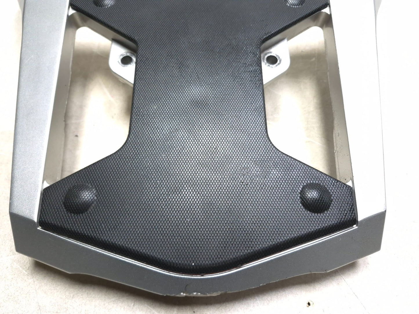 2002 Suzuki V-strom 1000 Dl1000 Rear Luggage Rack Storage Carrier OEM